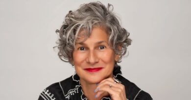 Older job seekers may be hurting their chances of landing a job. A career coach shares 5 strategies to avoid self-sabotage.