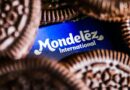 Oreo-maker Mondelez CEO says Americans are buying fewer snacks: 'There's a lot of consumer anxiety'