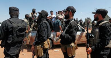 Photos: Syria’s Bedouin clans withdraw from Druze city of Suwayda