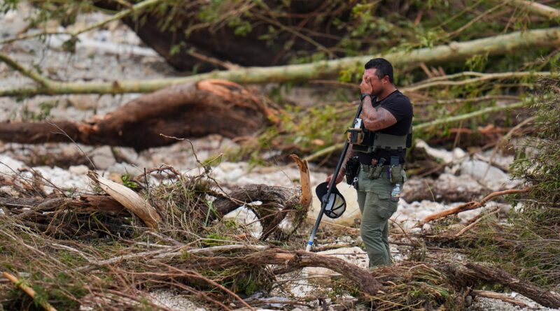Search intensifies for missing children after deadly Texas floods