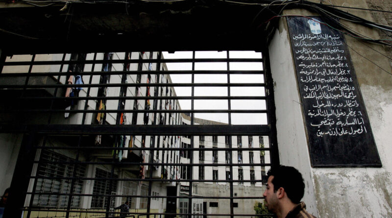 Sharaa reportedly mulls action against Lebanon over Syrian prisoners