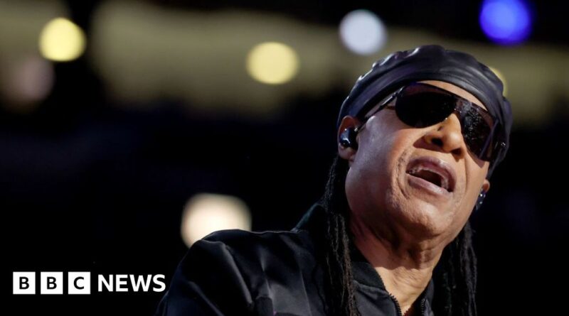 Stevie Wonder: 'I'll keep playing as long as I breathe'