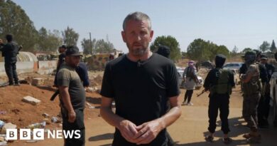 Syria: At the final checkpoint before the 'dangerous' road to Suweida city