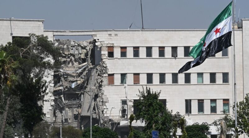 Syria: Heavy Israeli strikes in Damascus as fighting rages in Druze city of Suwayda