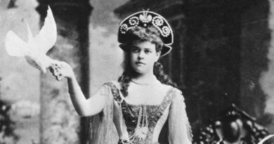 The glamorous life of Alva Vanderbilt Belmont, the millionaire socialite whose life inspired HBO's 'The Gilded Age'