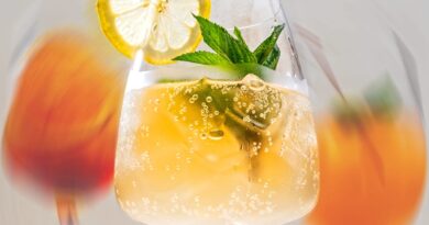 This French-inspired spritz just became the summer's trendiest cocktail