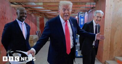 Trump jokes he wants Powell to lower interest rates