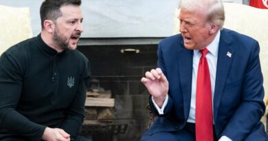 Trump says Ukraine should not target Moscow