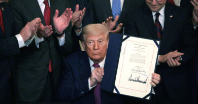 Trump signs executive order ending decades-old Syria sanctions
