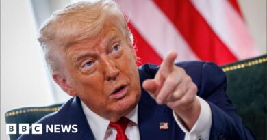Trump to meet Swinney and open golf course on final day of visit