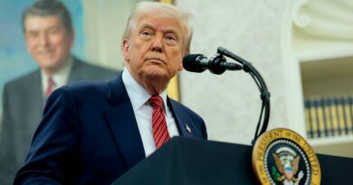 Trump's plan to dismantle the Dept. of Ed is back on. Here's what that means.