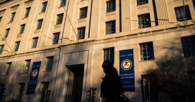 Two Chinese nationals charged for trying to recruit spies in US military