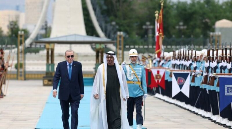 UAE leader visits Turkey, emphasizing shift from rivalry to regional alignment
