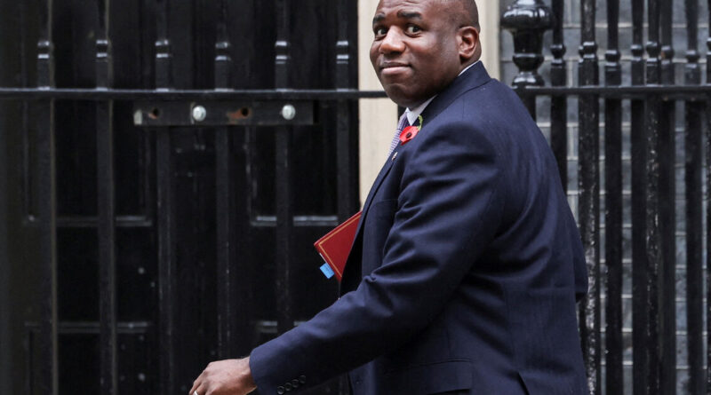 UK launches sanctions regime targeting people-smuggling gangs
