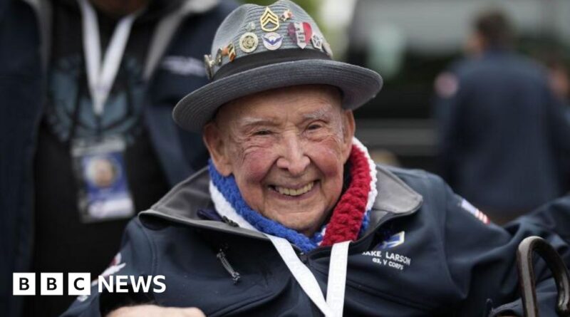 WW2 veteran and TikTok star 'Papa' Jake Larson dies aged 102