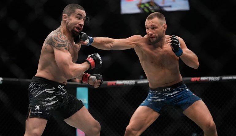 Robert Whittaker and Reinier de Ridder in Action.
