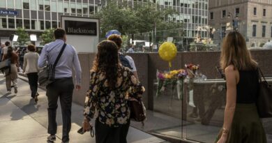 'A new normal': Midtown shooting sparks anxiety, but nearby office life goes on