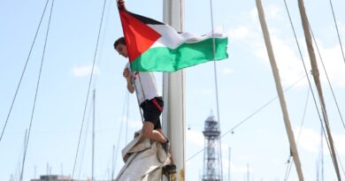 Aid flotilla with Greta Thunberg set to sail for Gaza