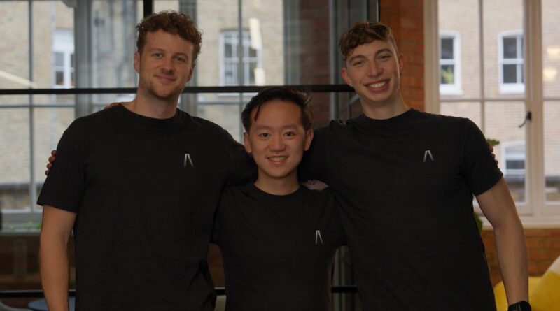 Artificial Societies raised a $5.35 million seed with this pitch deck