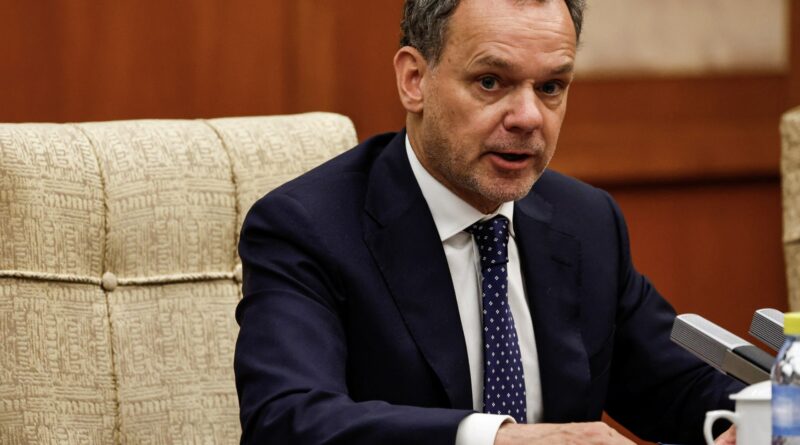 Dutch foreign minister resigns over Israel sanctions deadlock