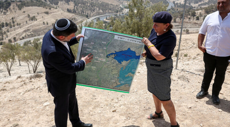EU, UK, Australian foreign ministers condemn Israel's new settlement plan