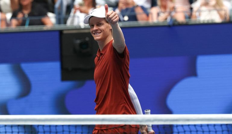 Jannik Sinner of Italy celebrates defeating Vit Kopriva of the Czech Republic in their men's singles first round tennis match on day three of the US Open tennis tournament at the USTA Billie Jean King National Tennis Center in New York City on August 26, 2025. (Photo by TIMOTHY A. CLARY / AFP)