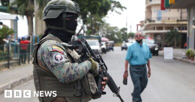 Ecuador nightclub shooting kills eight people