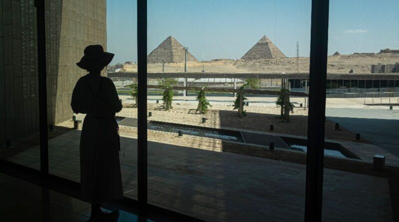 Egypt sets opening of $1 bn Pyramids museum for Nov 1