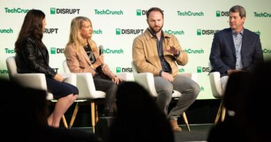 Dr. Debra L. Emmons Vice President & CTO The Aerospace Corporation, Even Rogers CEO and Co-Founder True Anomaly, and Tim Solms CEO Slingshot Aerospace on stage at TechCrunch Disrupt 2024 on Monday, Oct. 28, 2024.