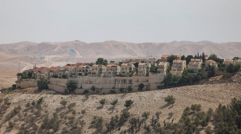 Factbox-The West Bank settlements at the heart of the Middle East conflict
