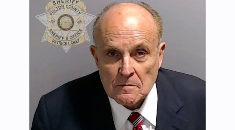 Former Trump personal lawyer Rudy Giuliani injured in car crash