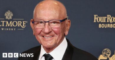 Frank Caprio: 'Nicest judge in the world' dies aged 88