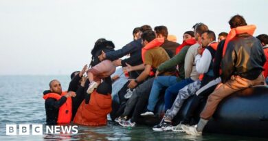 Government pledges extra £100m funding to tackle people smuggling