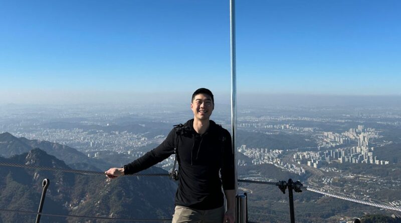 He traded Goldman Sachs for a startup, then America for Korea