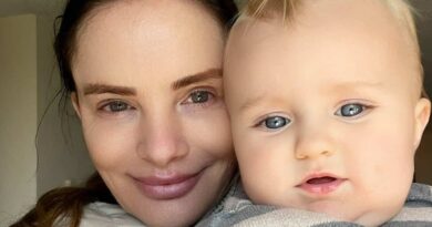 I was a famous actor who prioritized fame over family. Now, I'm making up for it as a grandmother.