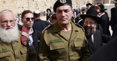 Israel army chief says captive ‘deal on table’, Israel must take it: Report