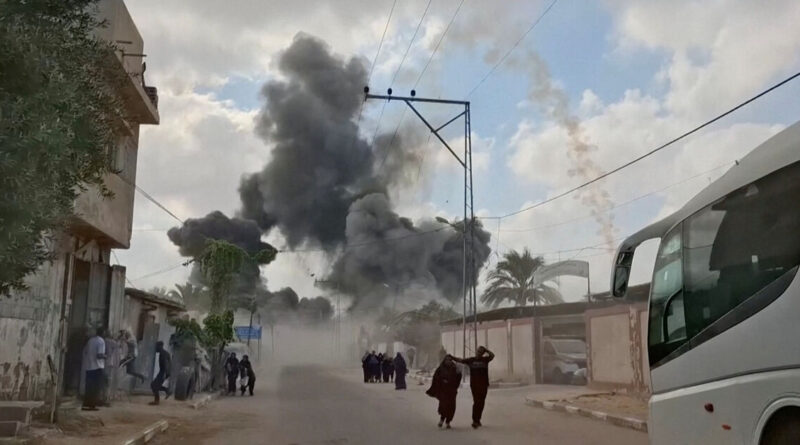 Israel maintains military pressure on Gaza City ahead of planned offensive