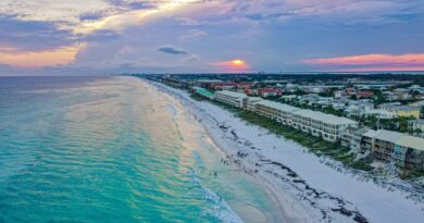 I've lived in Florida for over 25 years. These are the 6 tourist hot spots worth visiting and the 2 you can skip.