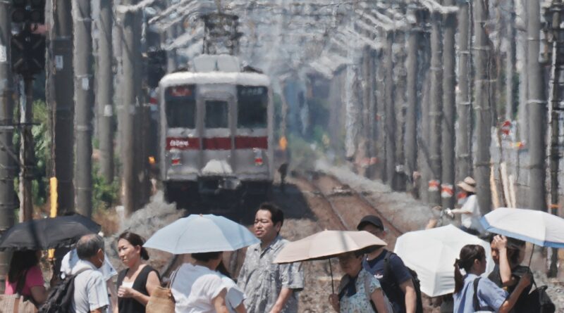 Japan logs two new highest temperatures on record in a day