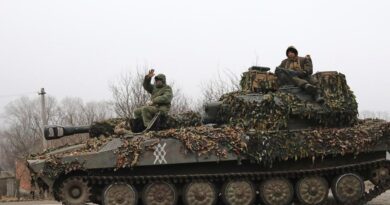 Moscow says Russia and Ukraine exchange 146 prisoners each