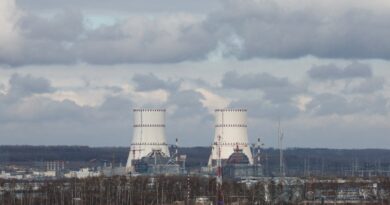 Russia accuses Ukraine of attacking nuclear plant, causing a fire