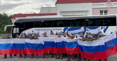Russia and Ukraine stage new prisoner exchange, Russian defence ministry, Ukraine president say