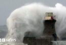 Storm Floris amber weather warning issued ahead of strong winds hitting UK