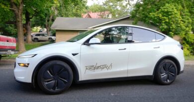 Tesla Robotaxi secures permit to operate a ride-hailing service in Texas under new state law
