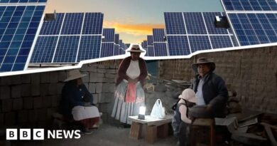 The village in Peru that lives in the dark next to a massive solar plant