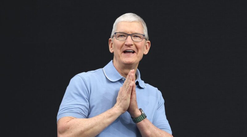 Tim Cook is in a shopping mood