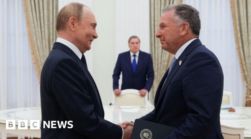 Trump's envoy Witkoff meets Putin as ceasefire deadline looms