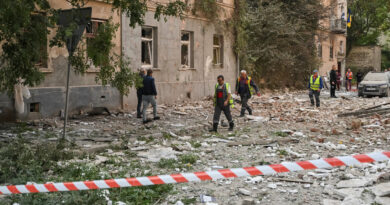 Turkey says any Ukraine peacekeeping hinges first on ceasefire