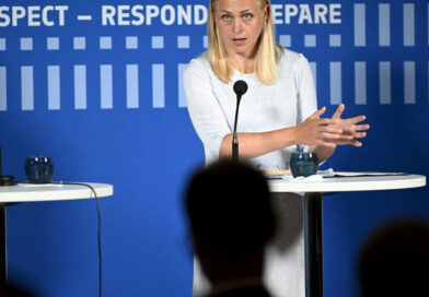 US should impose sanctions on Russia, Finland's Valtonen says