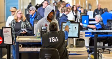 A government shutdown could be a traveler's nightmare